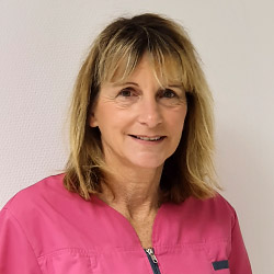 Dr Anne Deblock